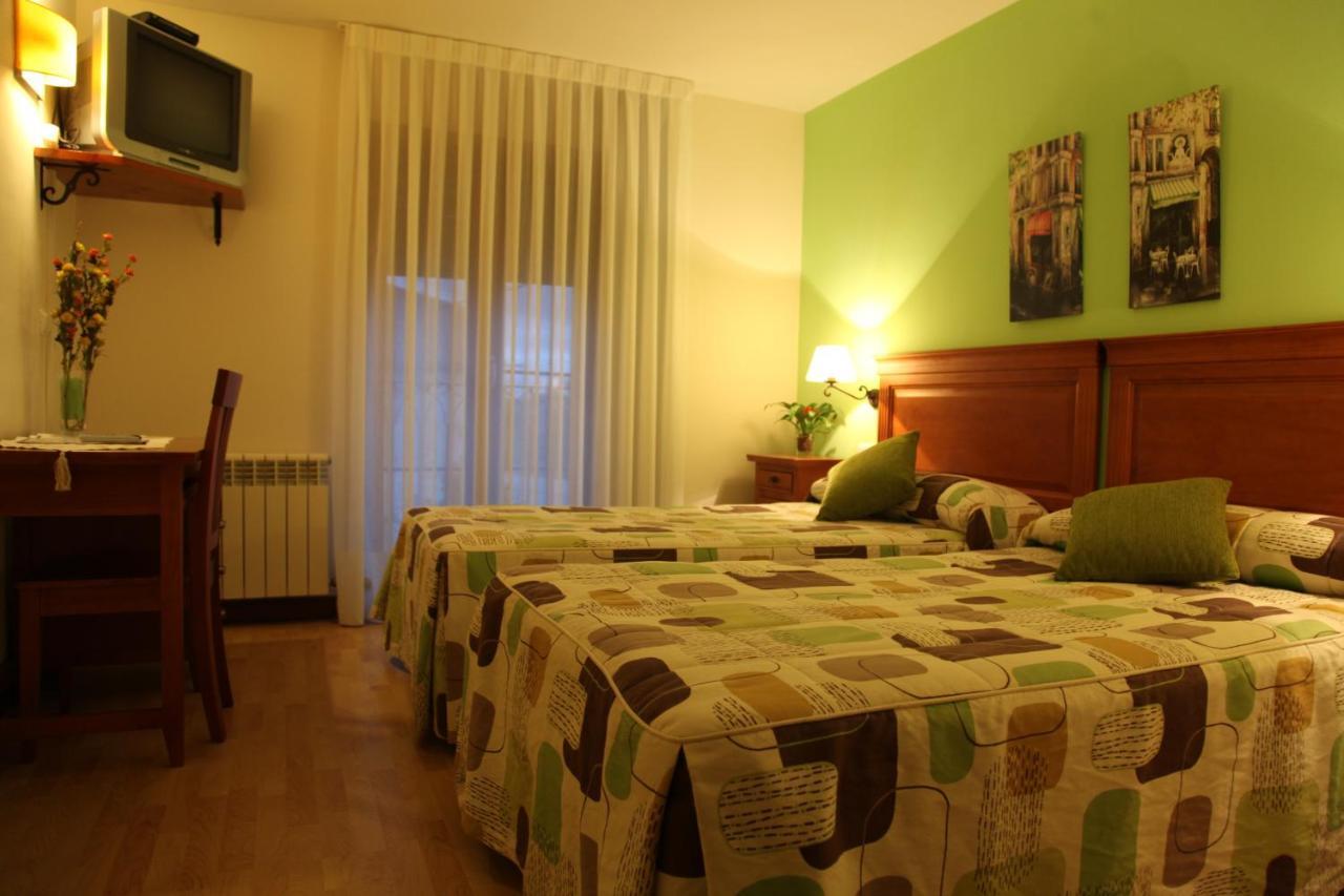 Hotel Rural Los Villares Almajano Ruang foto